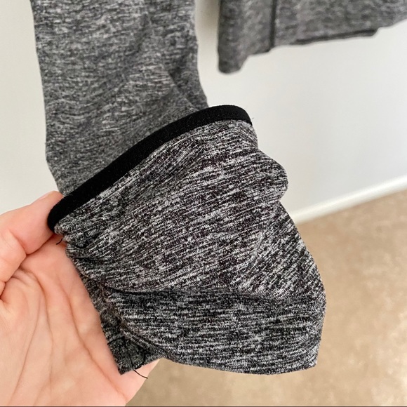 Nike Running Dri Fit Pullover (Medium) - Picture 5 of 5